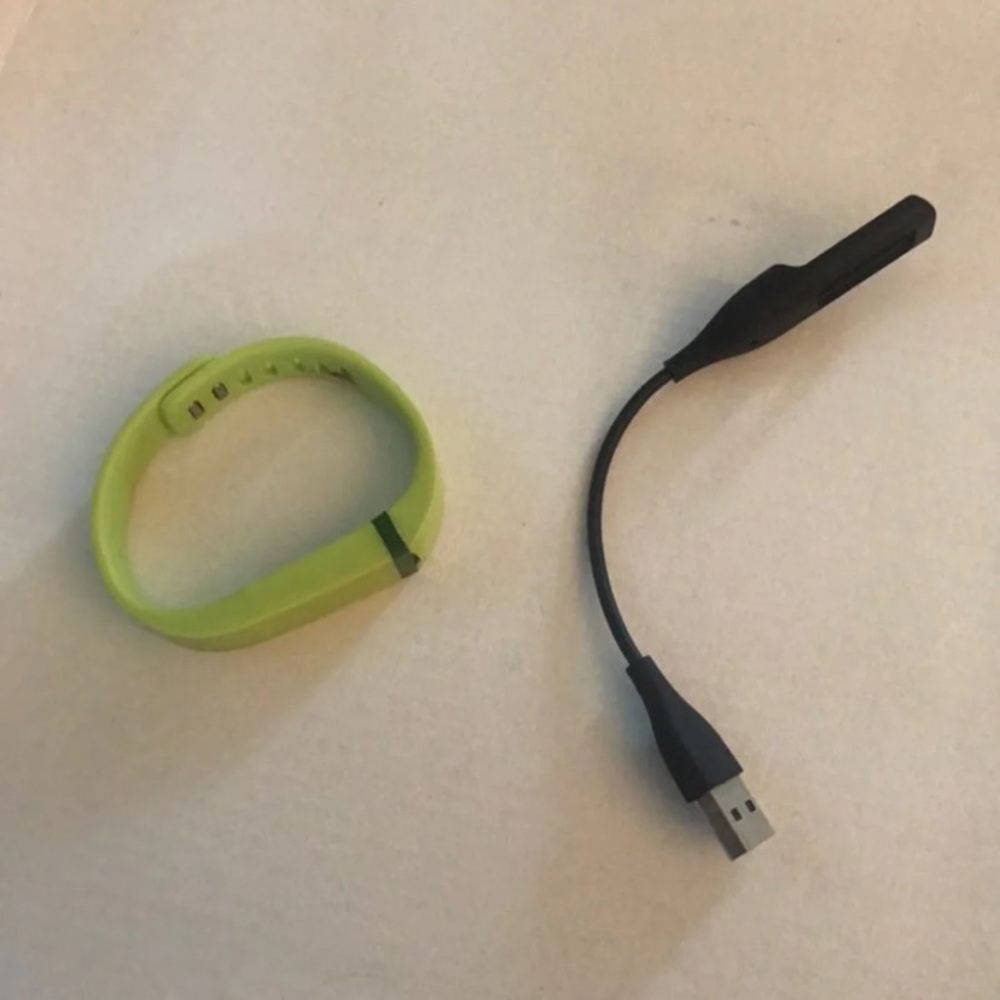 Fitbit - Picture 3 of 3